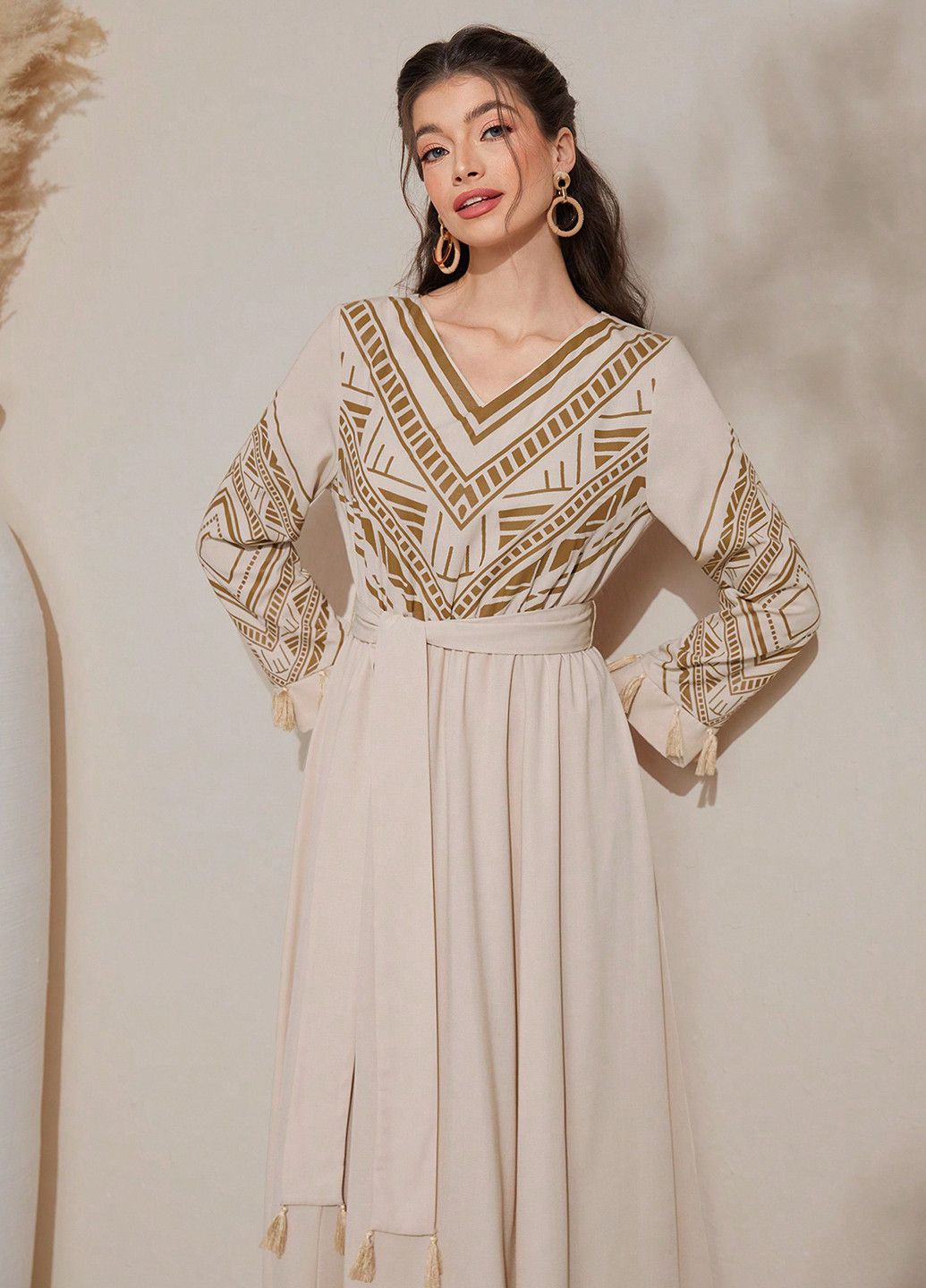 Бежева святковий, кежуал сукня кльош SHEIN з геометричним візерунком
