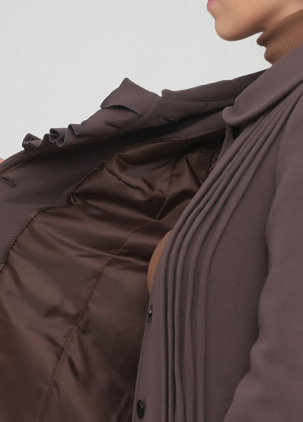 Серо-коричневое демисезонное Пальто однобортное Nina Vladi
