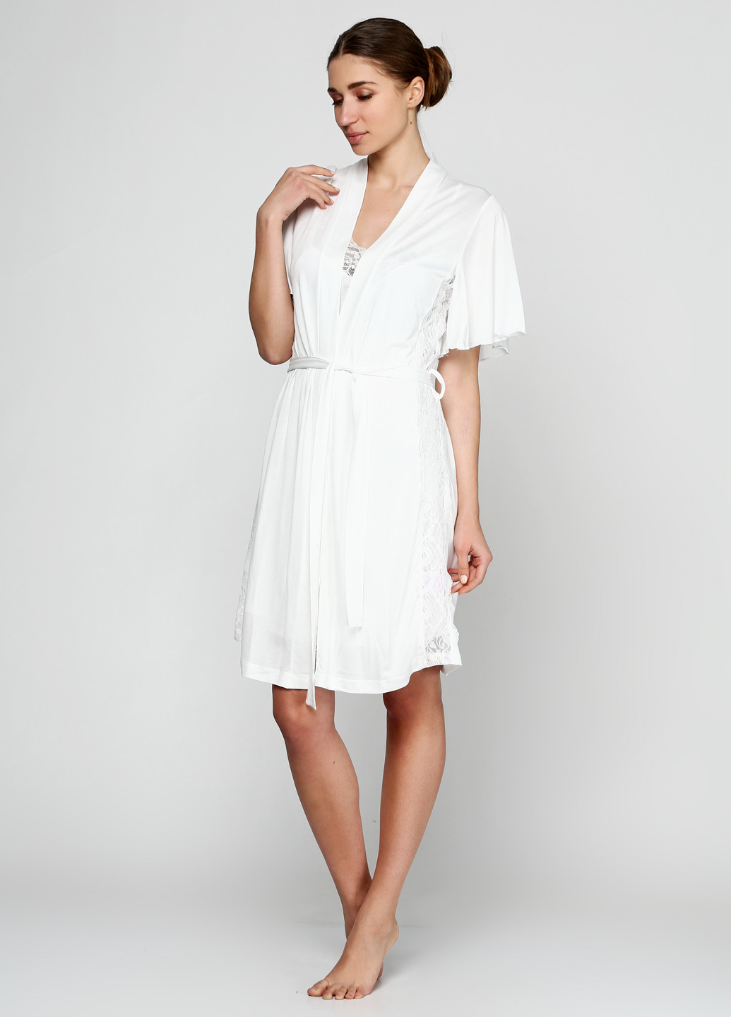 Білий демісезонний комплект (халат, нічна сорочка) Mariposa