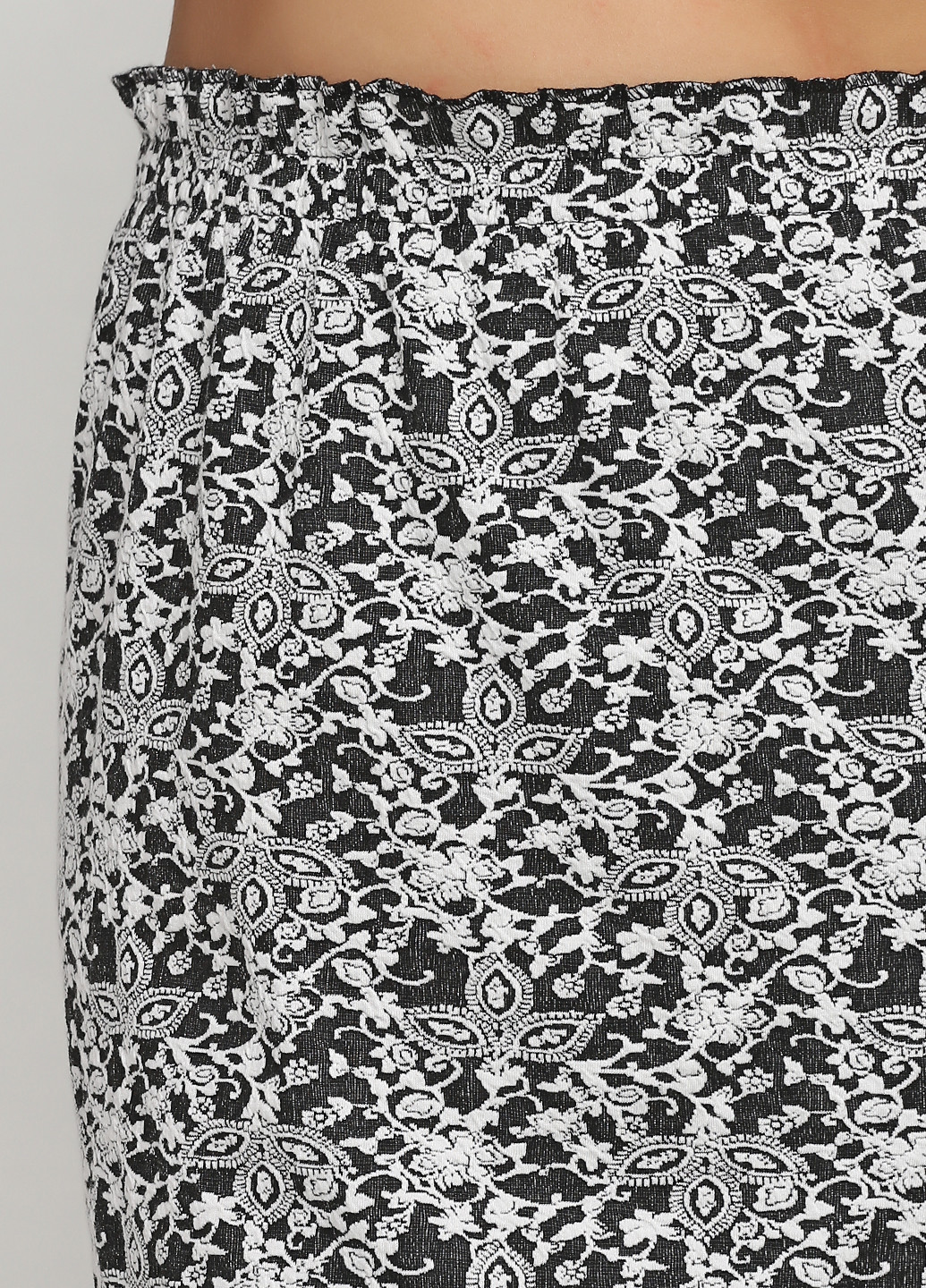 Черно-белая кэжуал юбка C&A карандаш