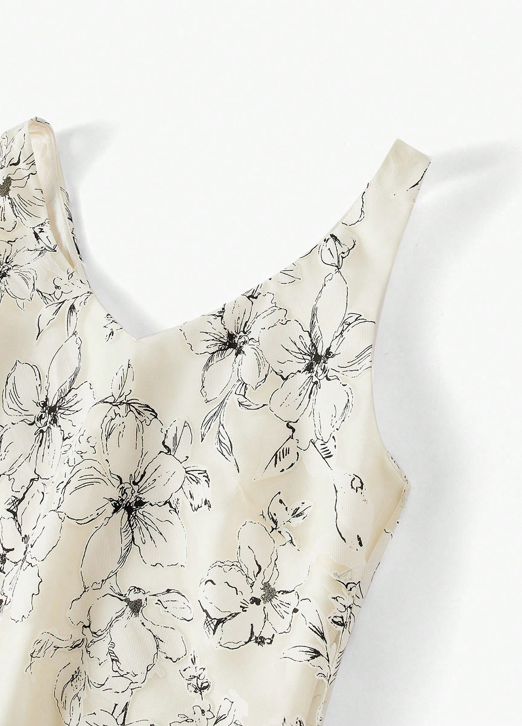 Кремова кежуал сукня силуетна SHEIN з квітковим принтом