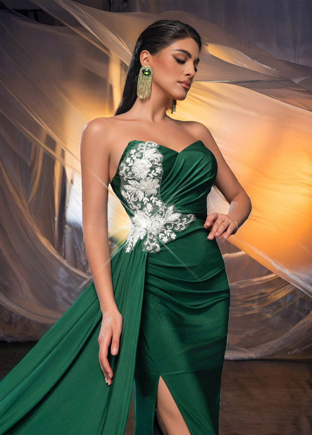 Темно-зелена вечірня сукня з відкритими плечима SHEIN однотонна