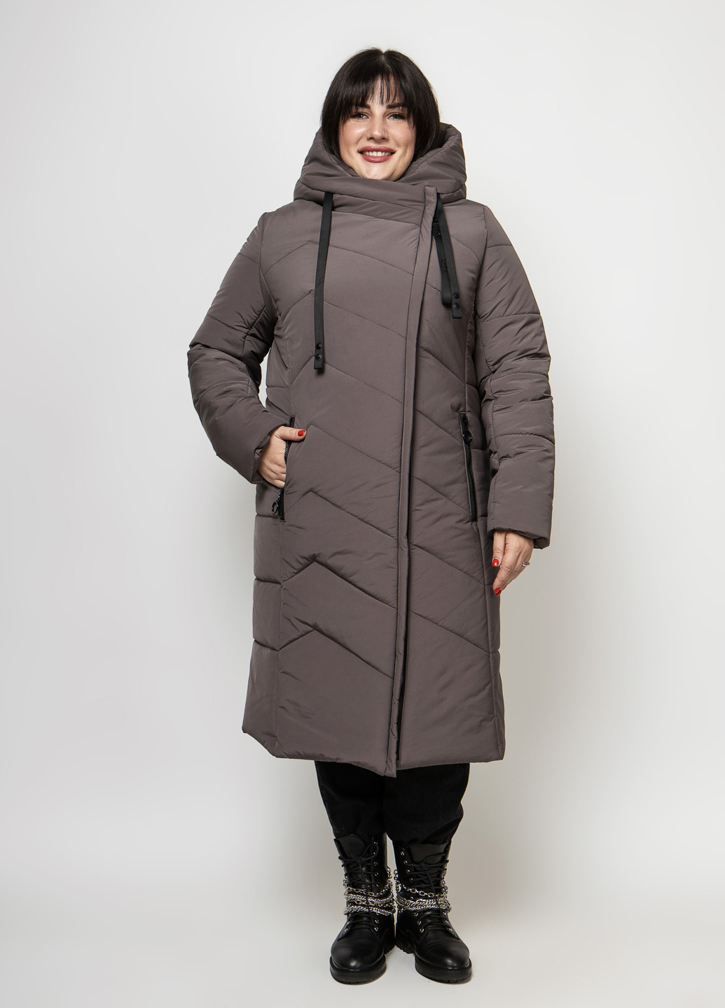 Серая зимняя пуховик женский с капюшоном O`zona milano