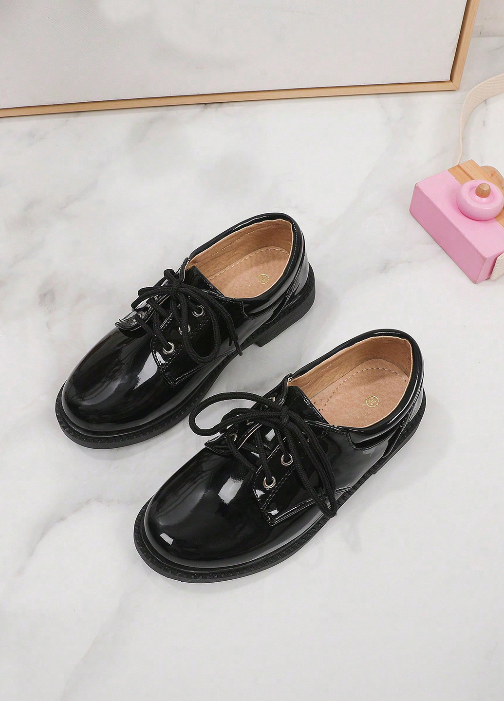 Черные туфли SHEIN