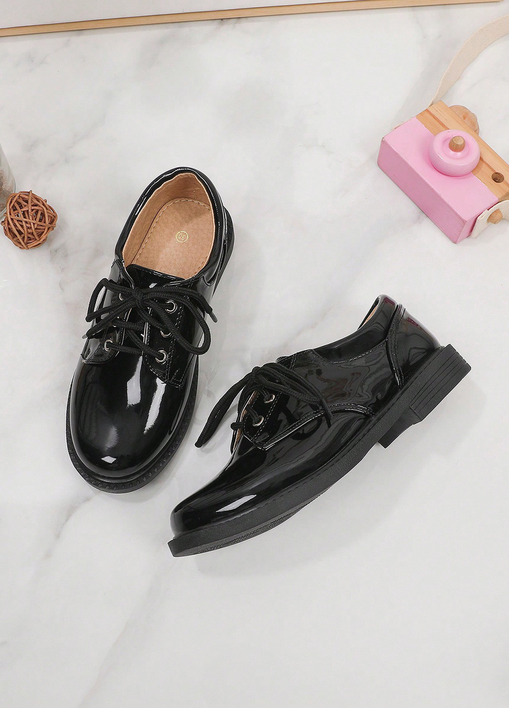 Черные туфли SHEIN