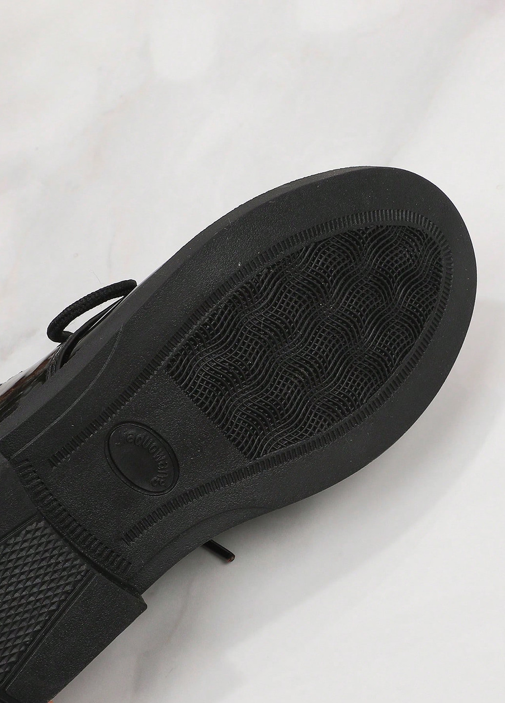 Черные туфли SHEIN