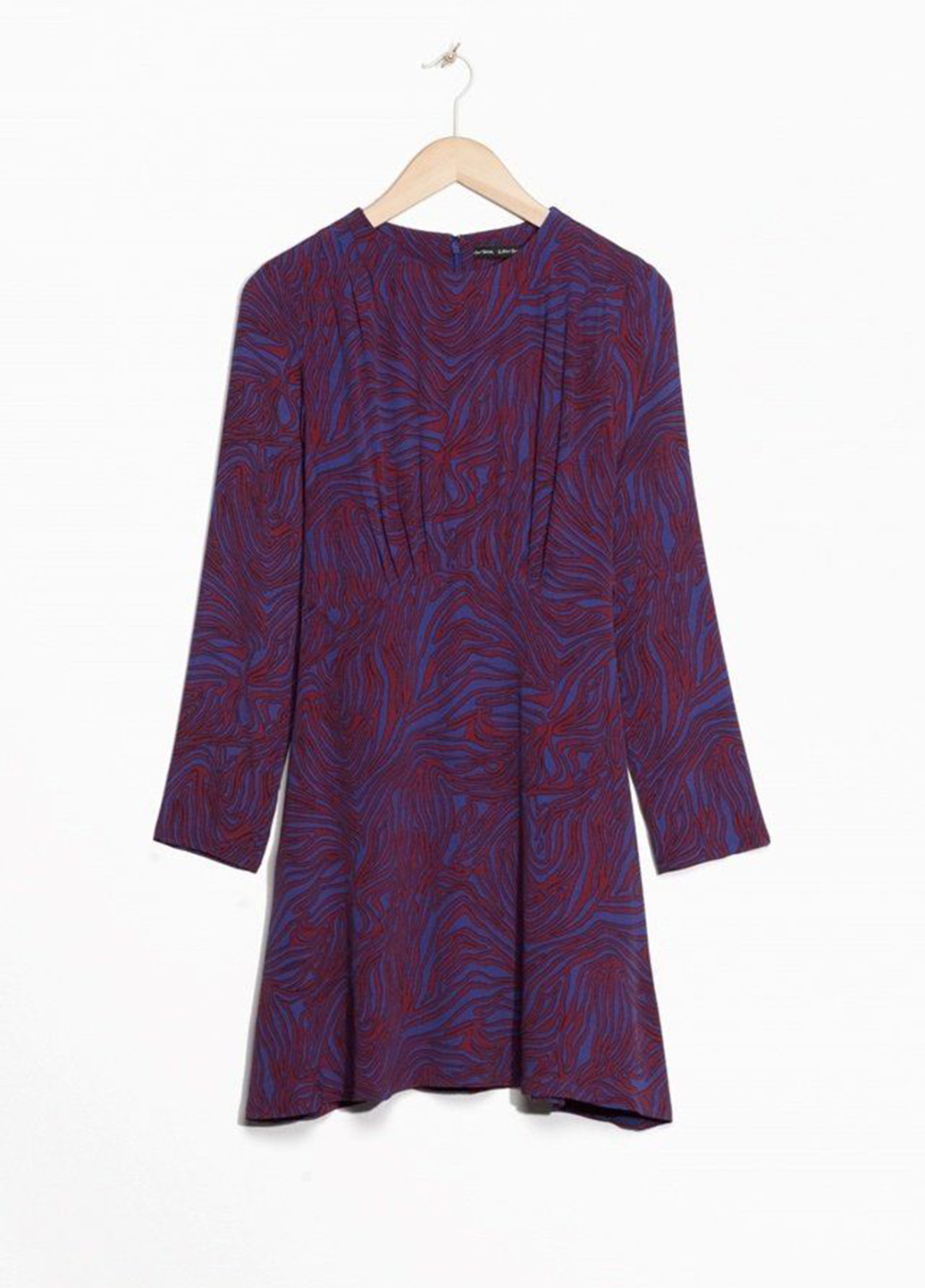 Фиолетовое кэжуал платье Care Label с абстрактным узором