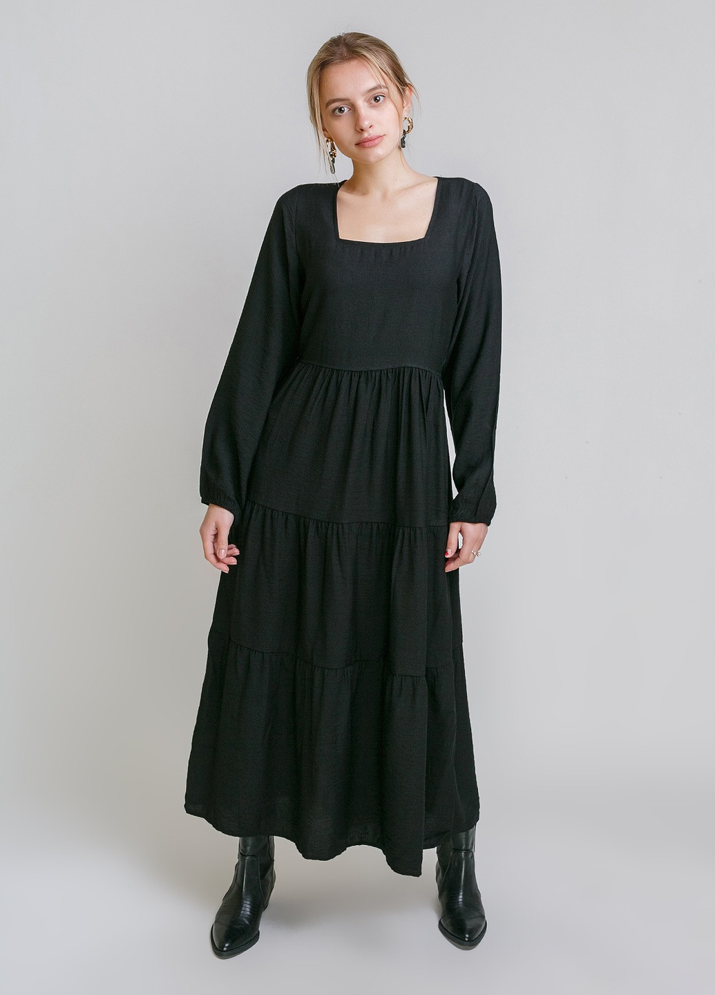 Черное кэжуал длинное платье с объемными рукавами Crep однотонное