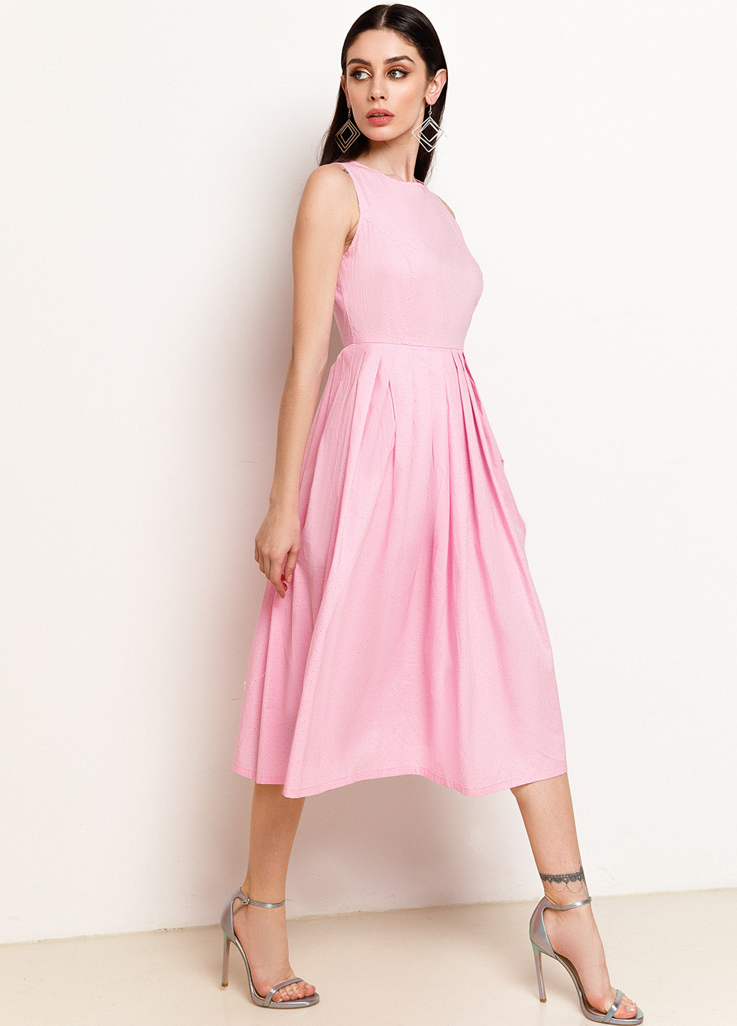 Світло-рожева кежуал плаття, сукня дзвін VONAVIN однотонна