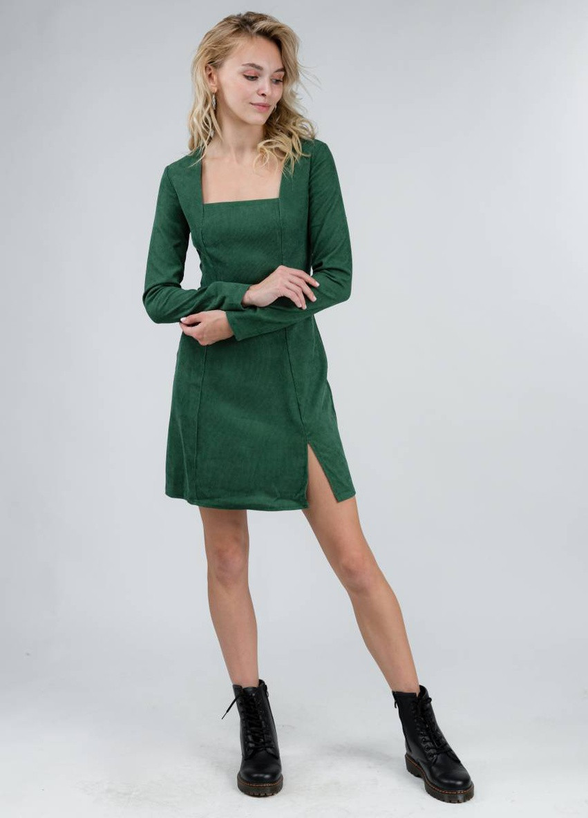 Зеленое кэжуал платье "" длины мини с разрезом romashka Ромашка однотонное