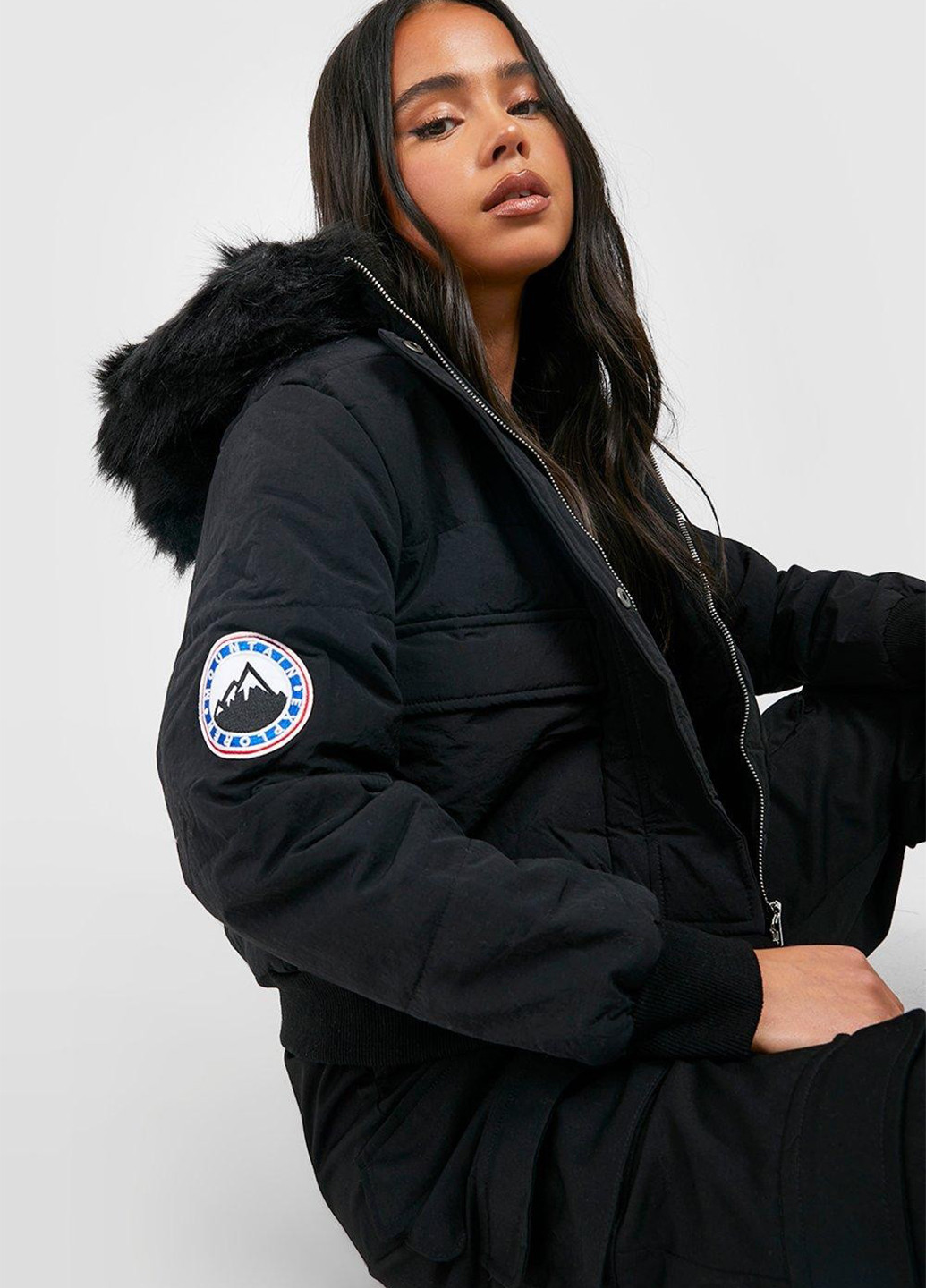 Чорна демісезонна куртка Boohoo