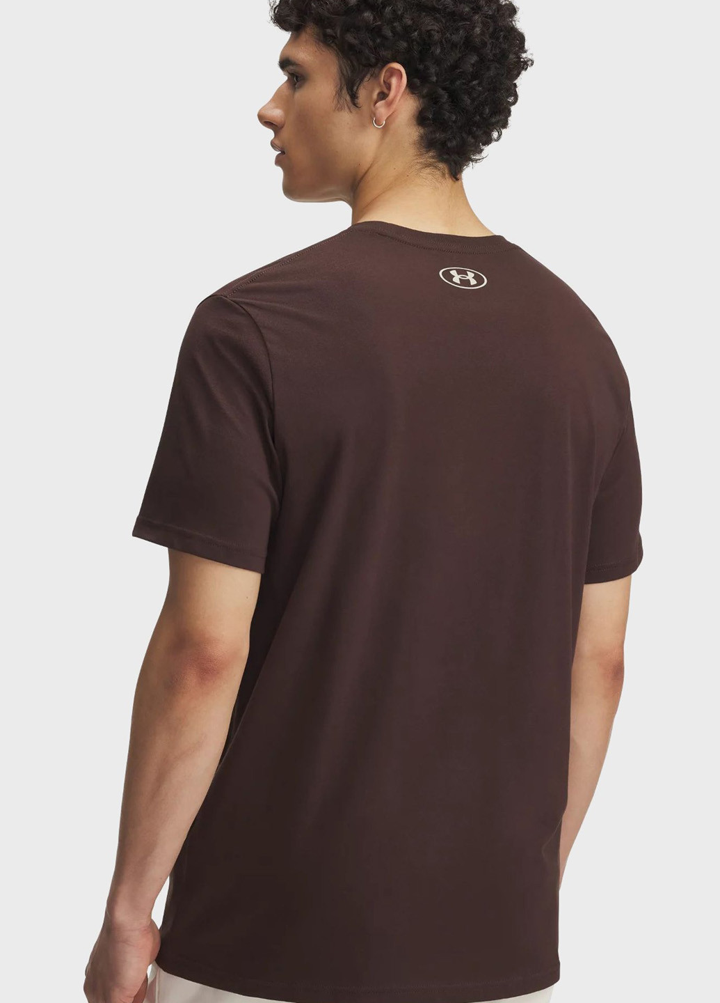 Коричневая футболка Under Armour