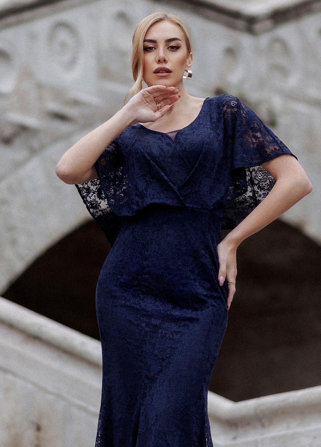 Темно-синя вечірня сукня годе SHEIN однотонна