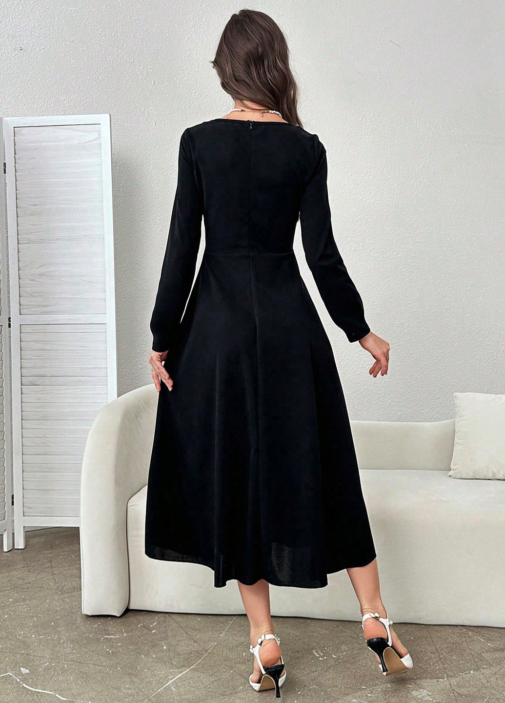 Чорна кежуал сукня з пишною спідницею SHEIN однотонна