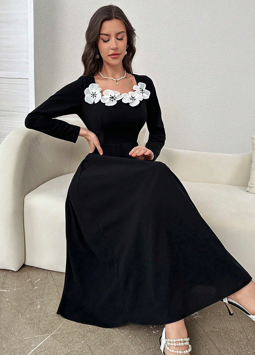 Чорна кежуал сукня з пишною спідницею SHEIN однотонна