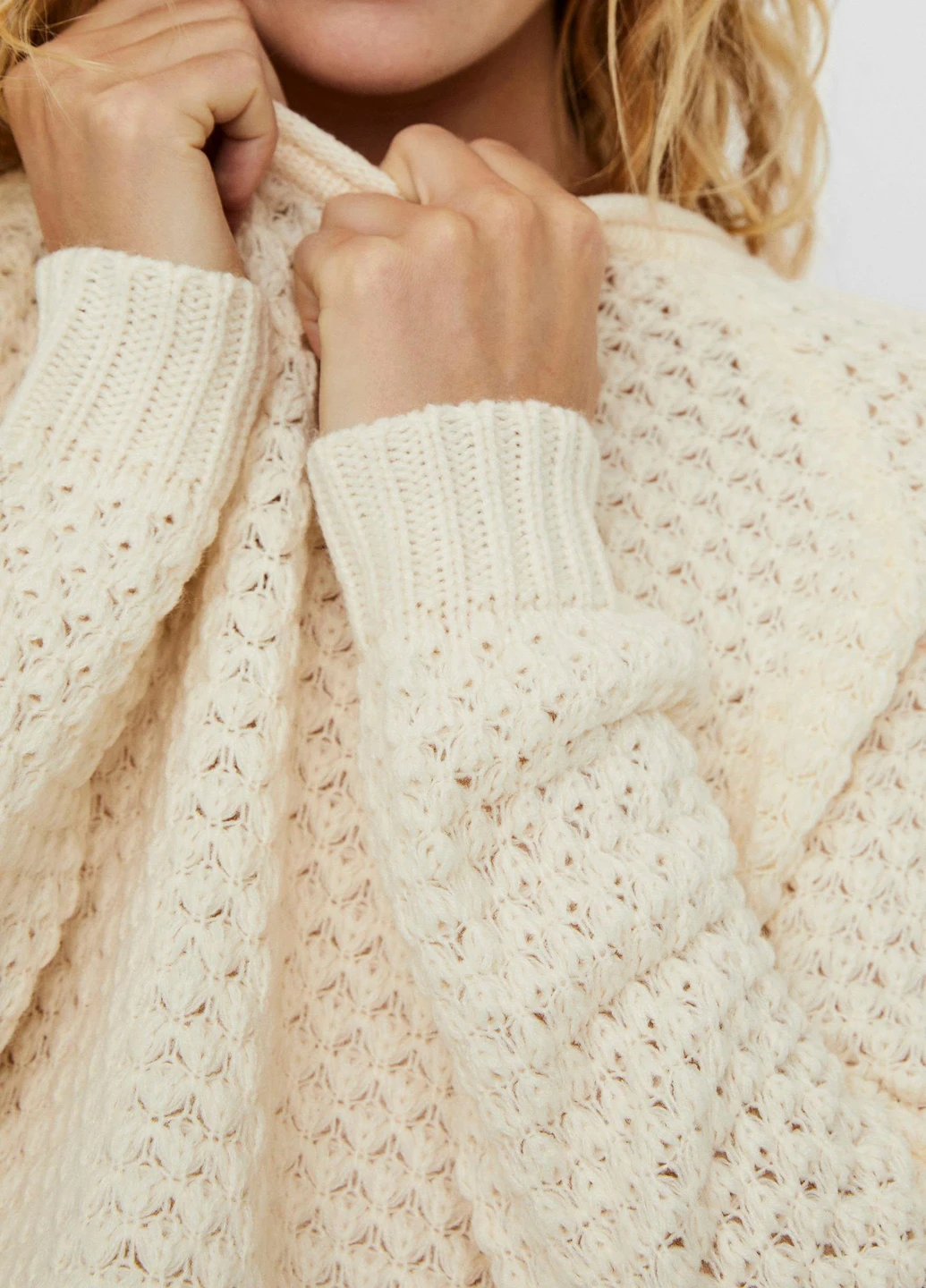 Молочний демісезонний светр Vero Moda