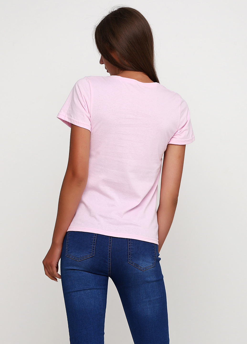 Светло-розовая летняя футболка Shik