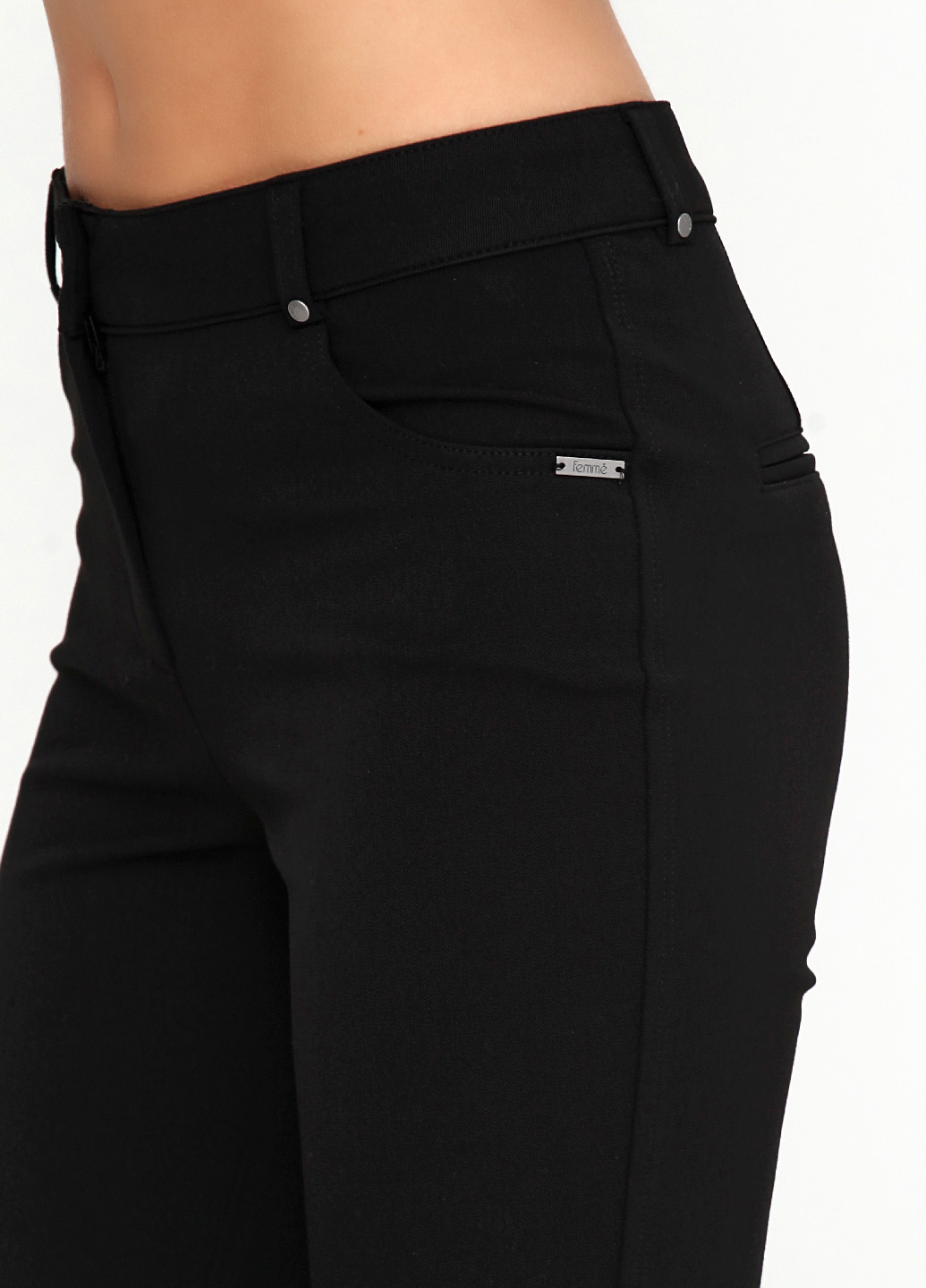 Черные кэжуал демисезонные со средней талией брюки Femme