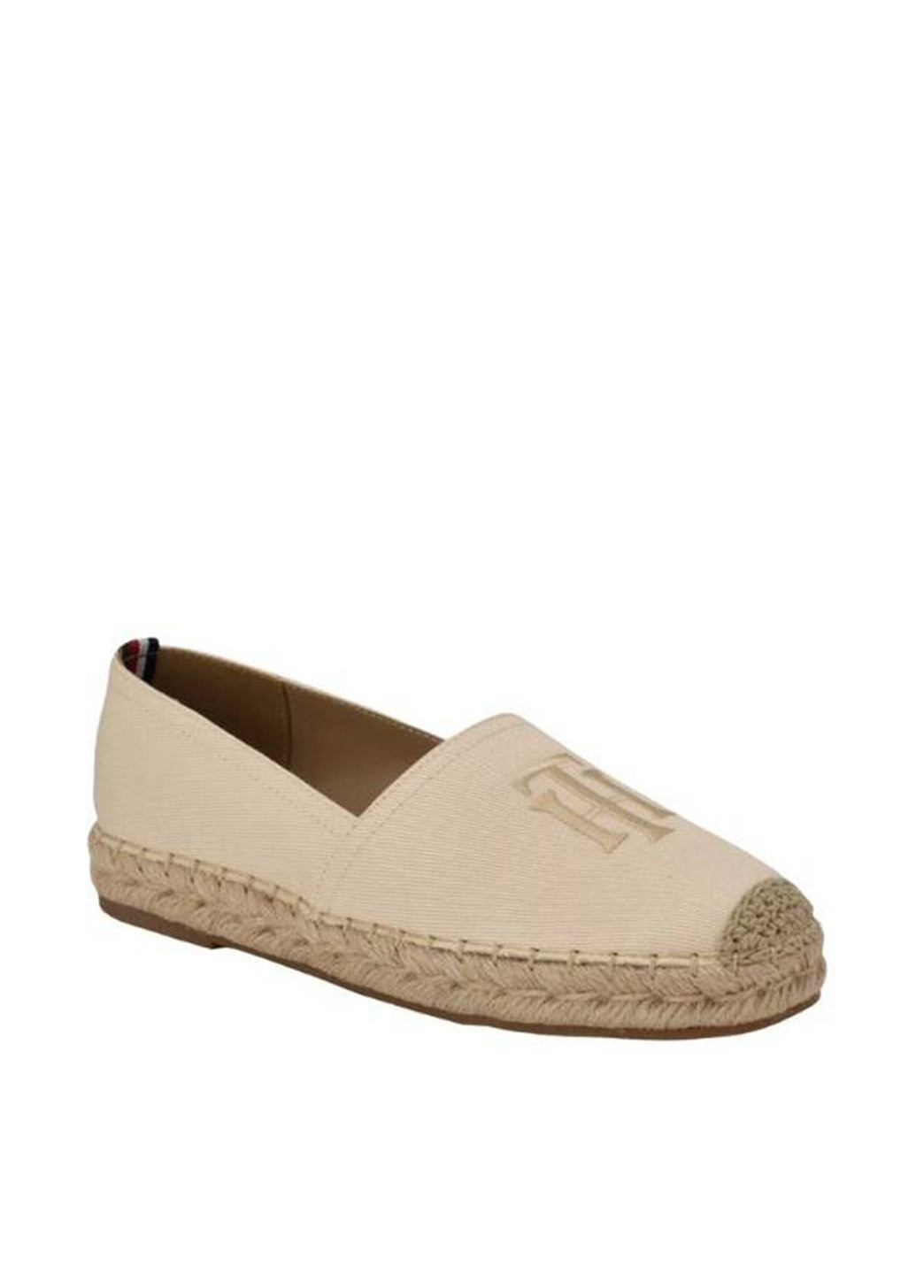 Бежевые слипоны Tommy Hilfiger с вышивкой, на плетеной подошве однотонные