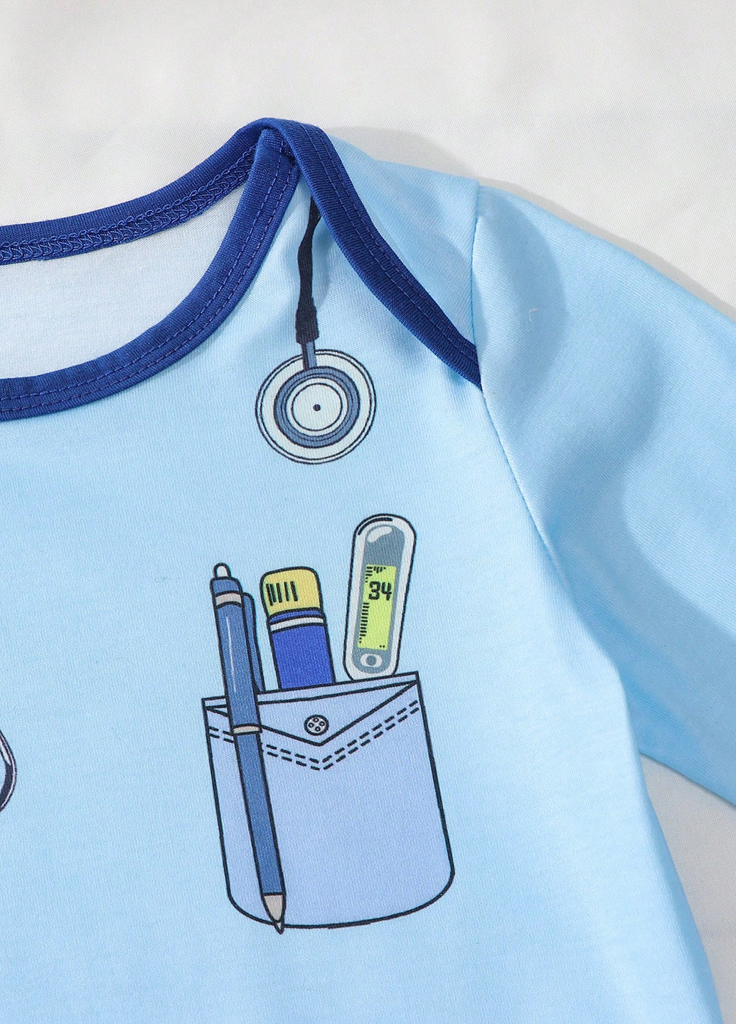 Комбинированный демисезонный комплект (боди, брюки) SHEIN