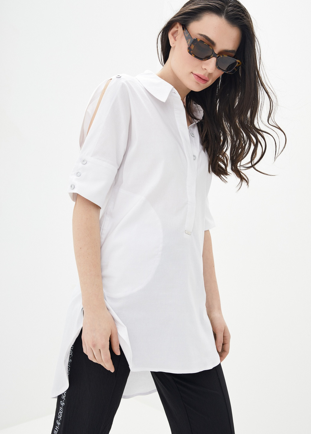 Біла демісезонна блуза Solh