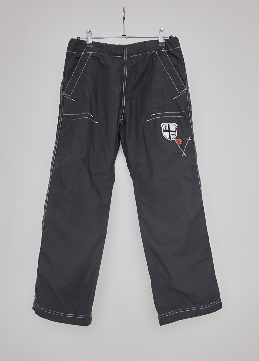 Черные кэжуал демисезонные брюки со средней талией Murphy & Nye