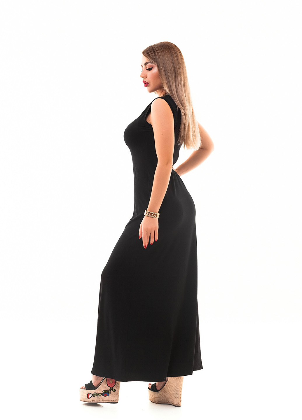 Чорна кежуал сукня футляр Leya однотонна