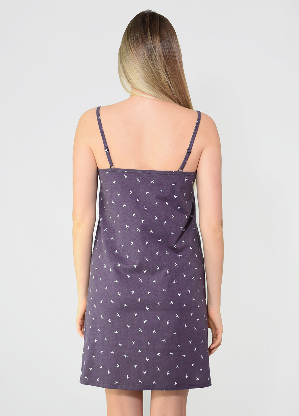 Женская ночная рубашка с интересным принтом NEL рисунок тёмно-фиолетовая домашняя