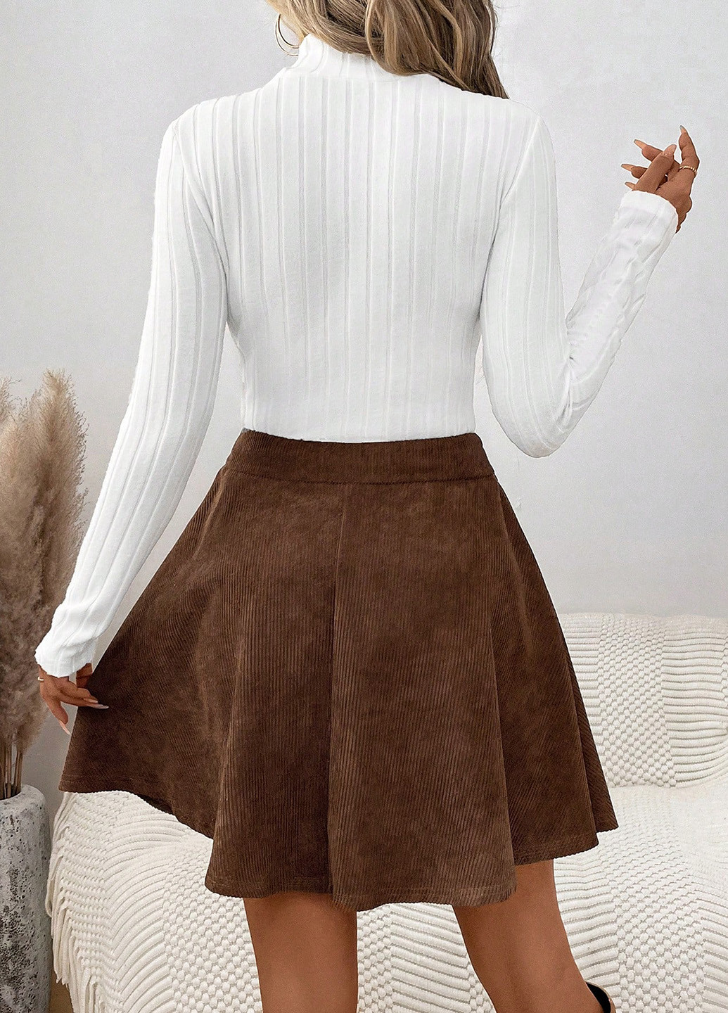 Комбинированный демисезонный комплект (гольф, юбка) SHEIN