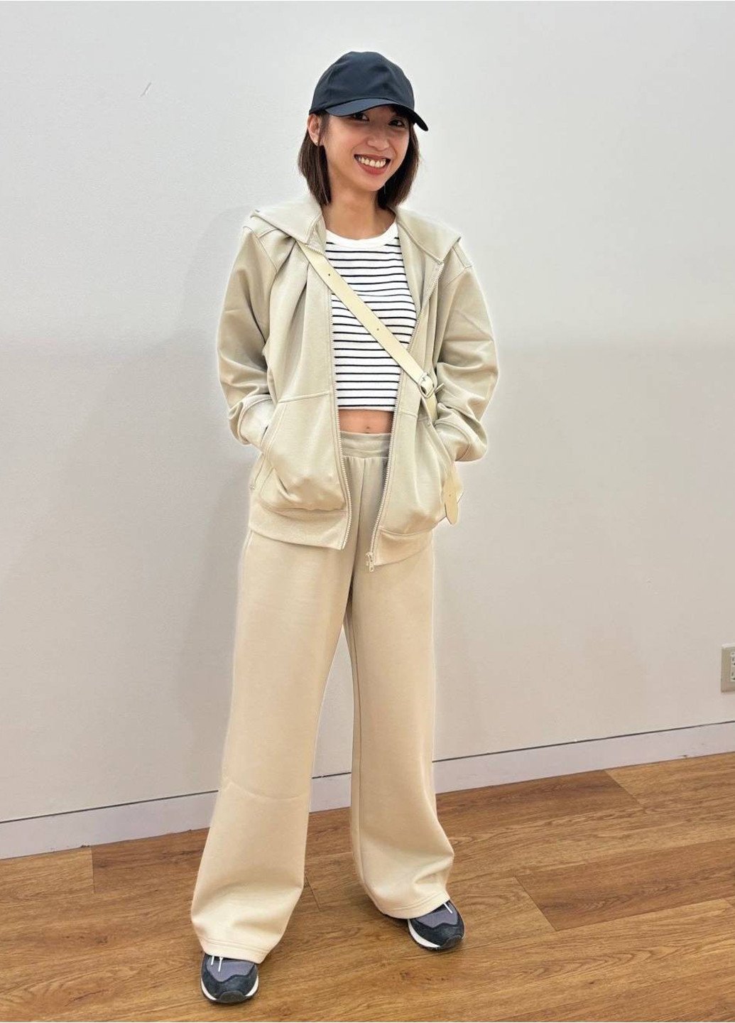 Толстовка Uniqlo (334314932)