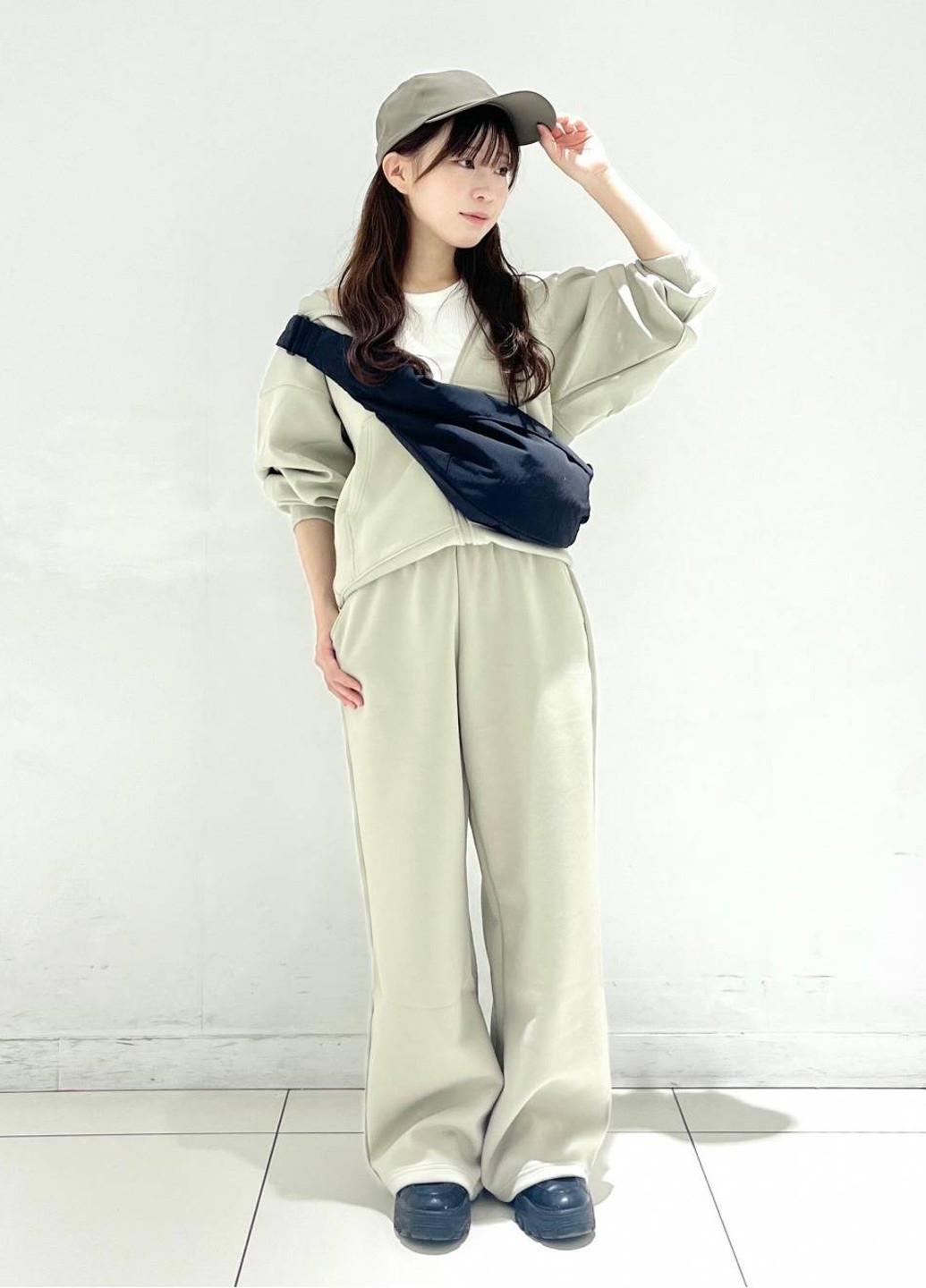 Толстовка Uniqlo (334314932)