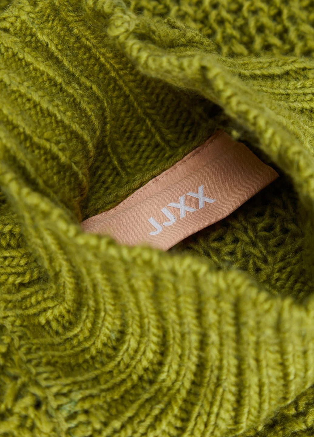 Оливковий демісезонний светр JJXX