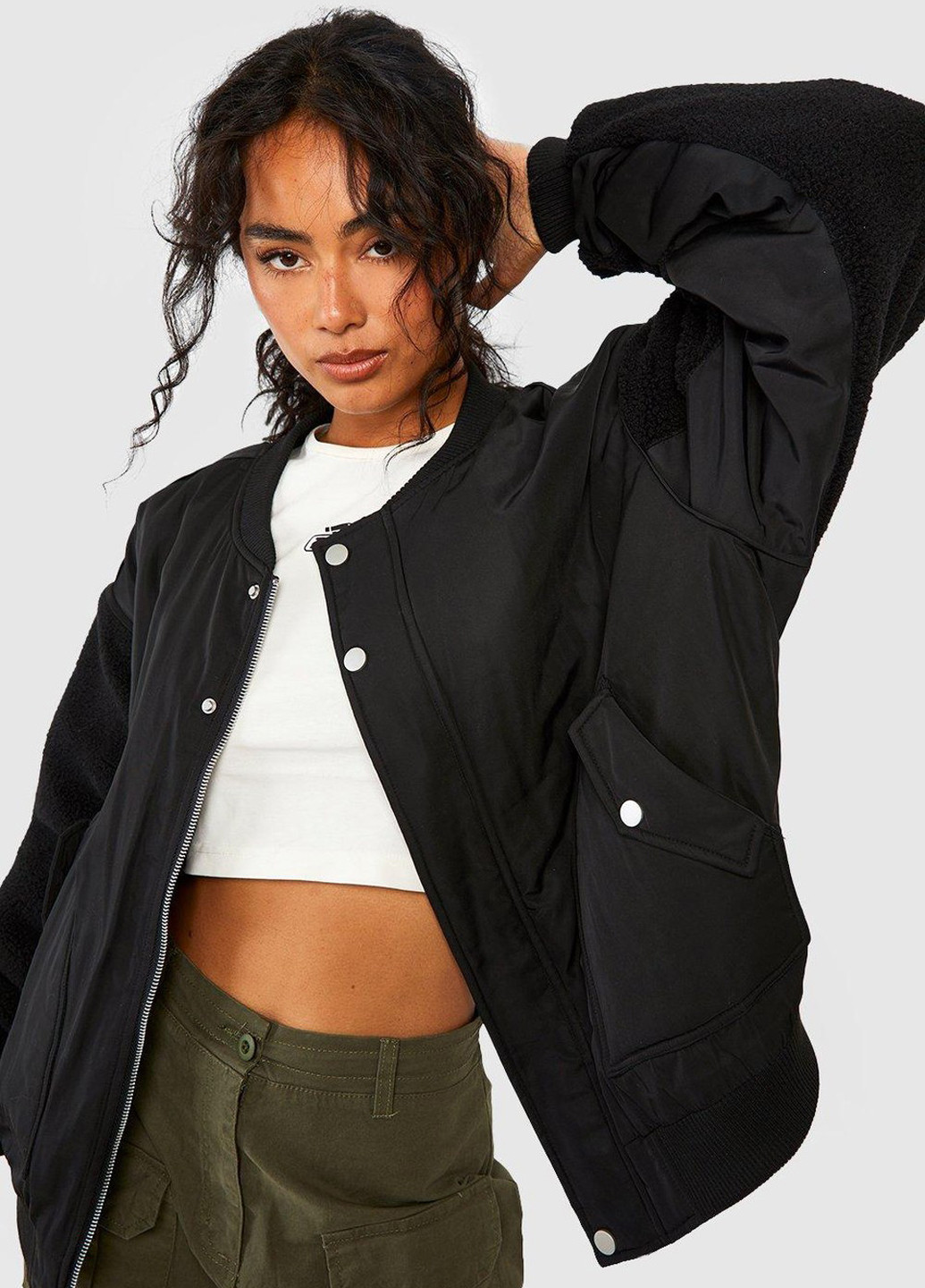 Бомбер Boohoo на молнии, на кнопках (311950356)