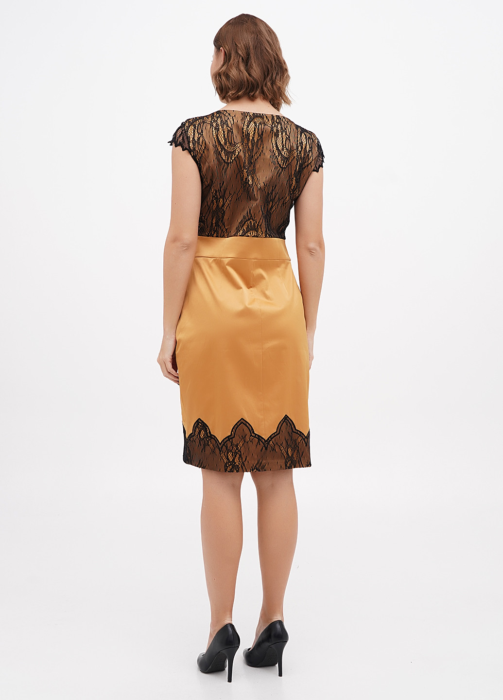 Гірчична кежуал, коктейльна сукня силуетна Sassofono однотонна