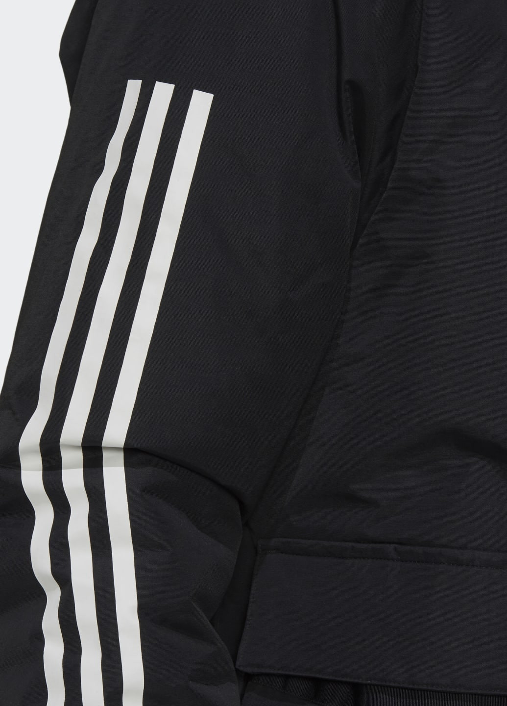 Черная летняя куртка с капюшоном utilitas 3-stripes (унисекс) adidas