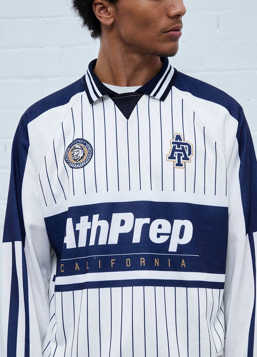 Белый свитшот SHEIN рисунок без декора (324037377)