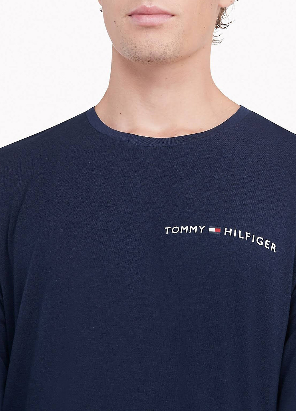Синий демисезонный домашний лонгслив Tommy Hilfiger с надписями
