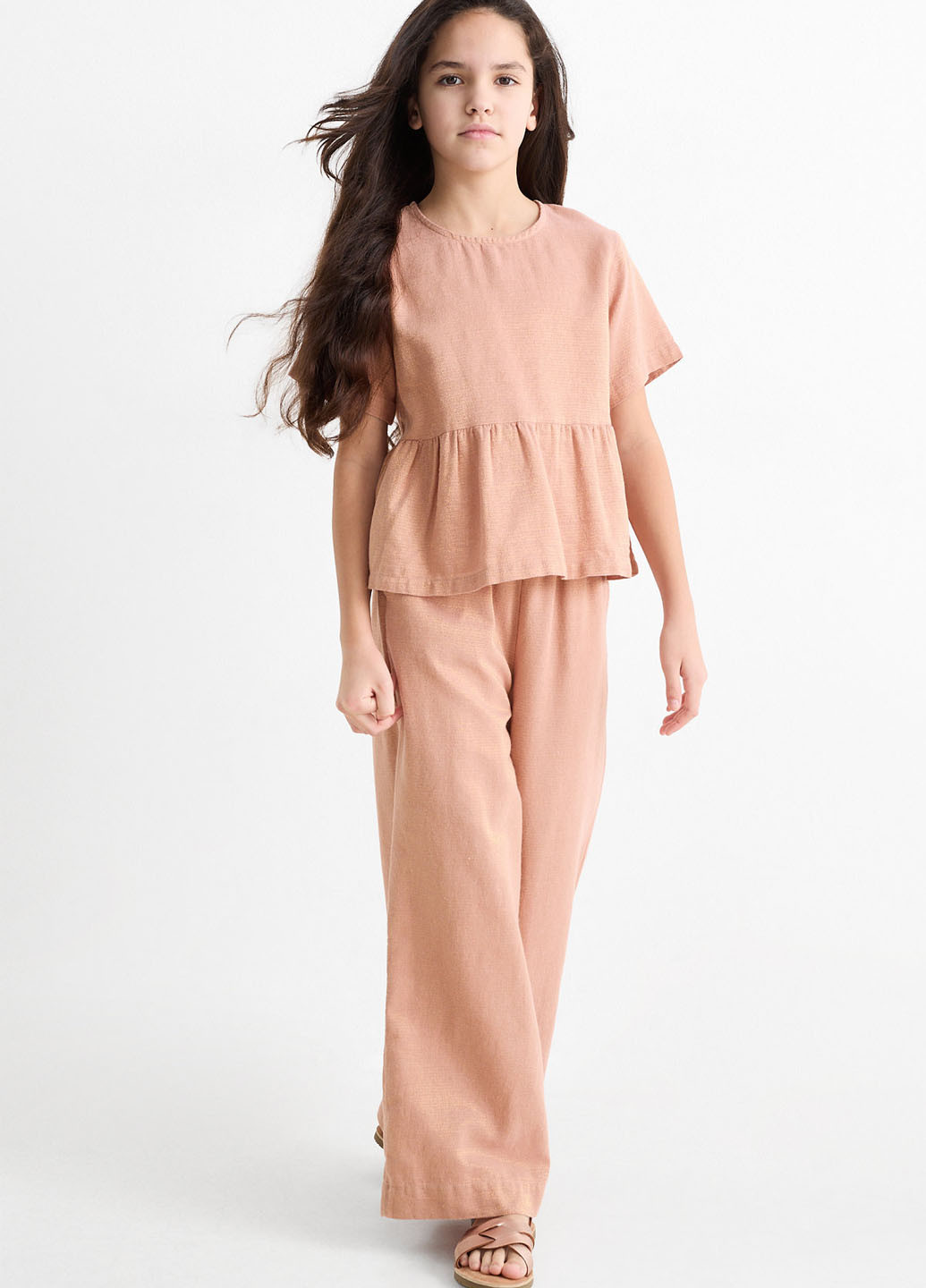 Пудровый летний комплект (блуза, брюки) C&A