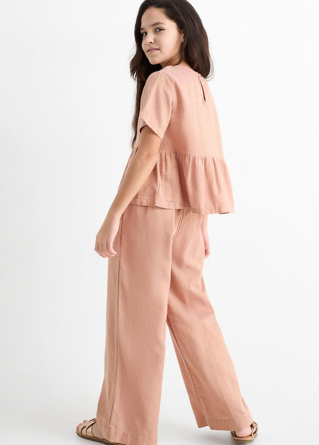 Пудровый летний комплект (блуза, брюки) C&A