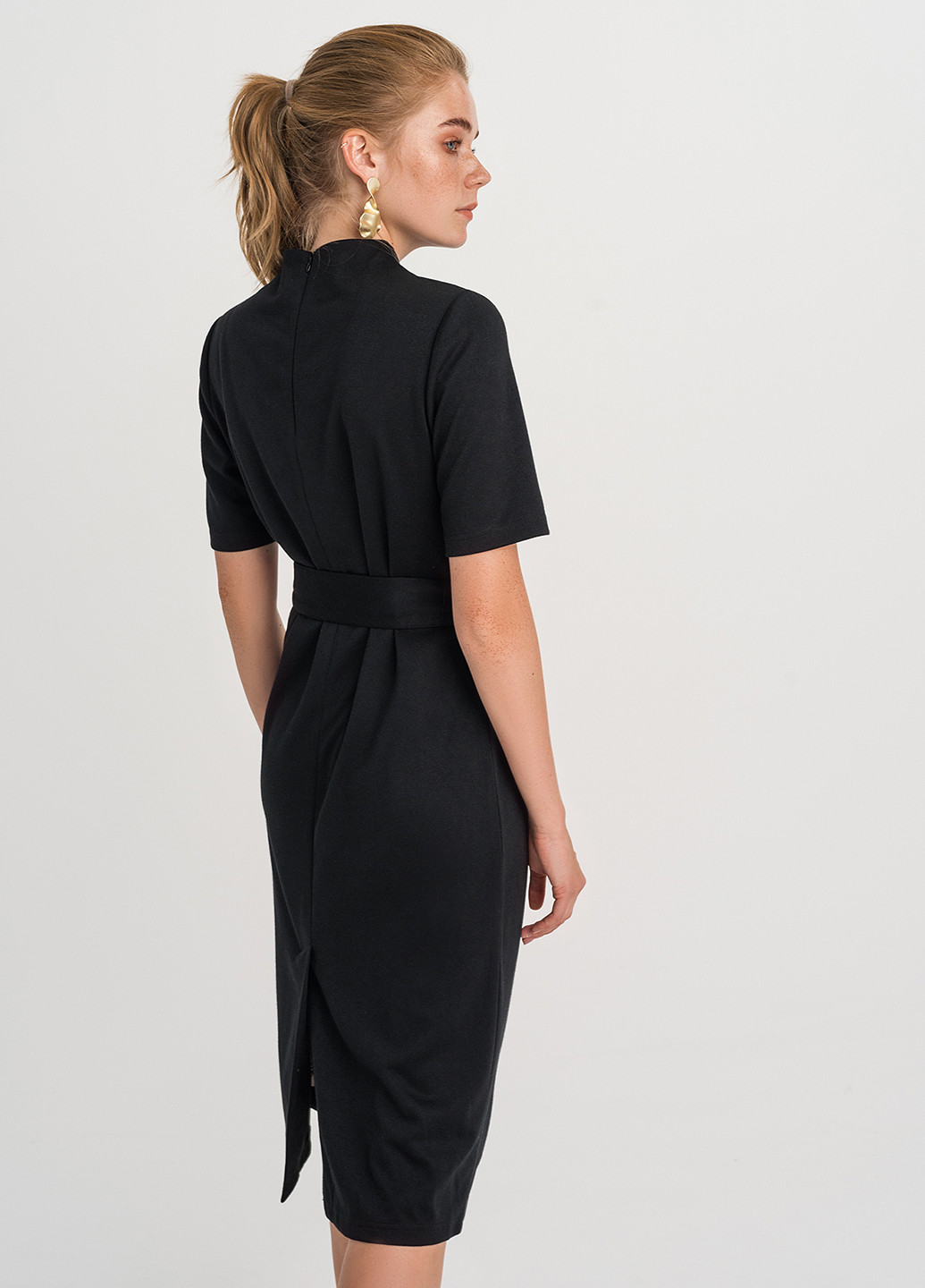 Черное кэжуал платье платье-водолазка befree