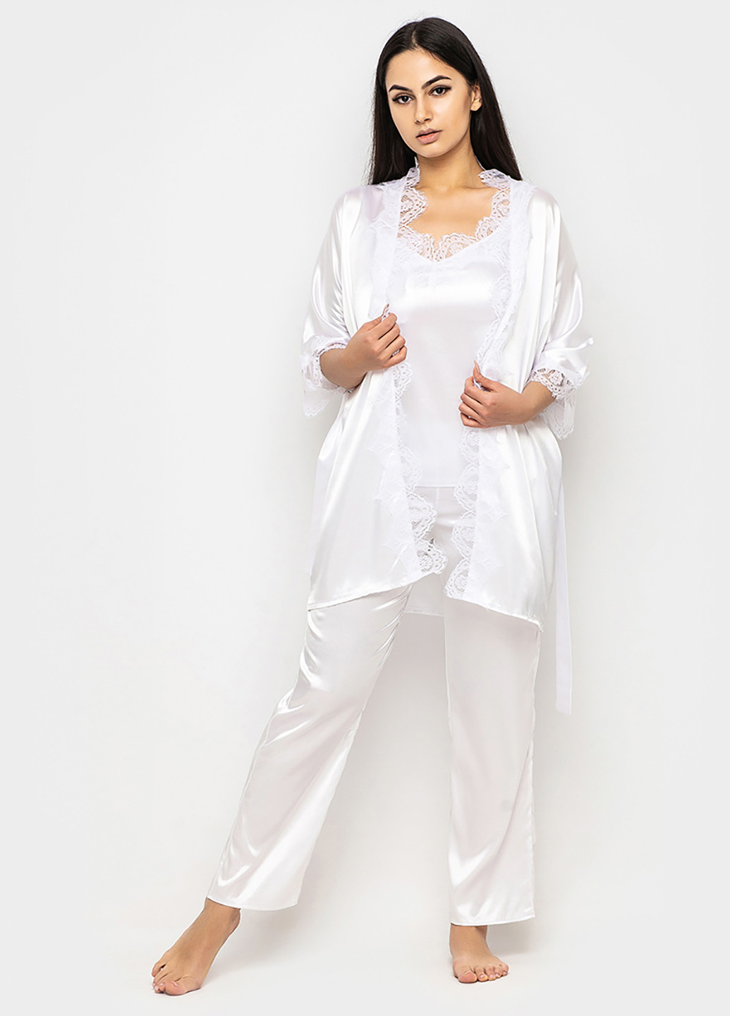 Белый демисезонный комплект (халат, топ, брюки) Ghazel
