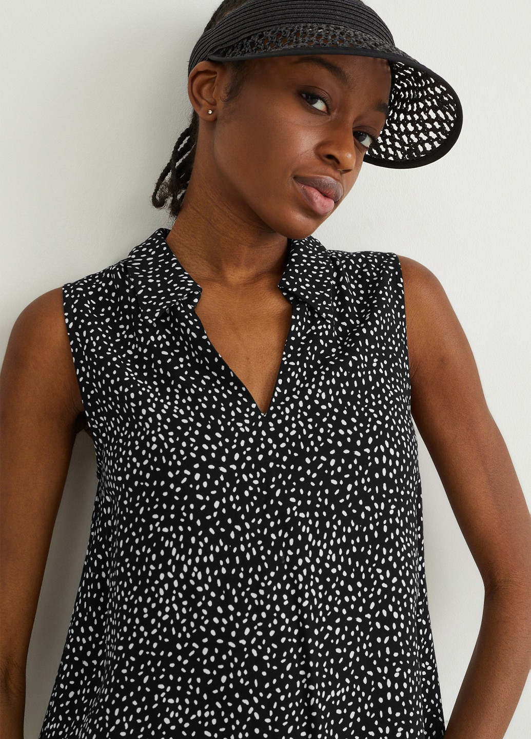 Черно-белое кэжуал платье а-силуэт C&A в горошек