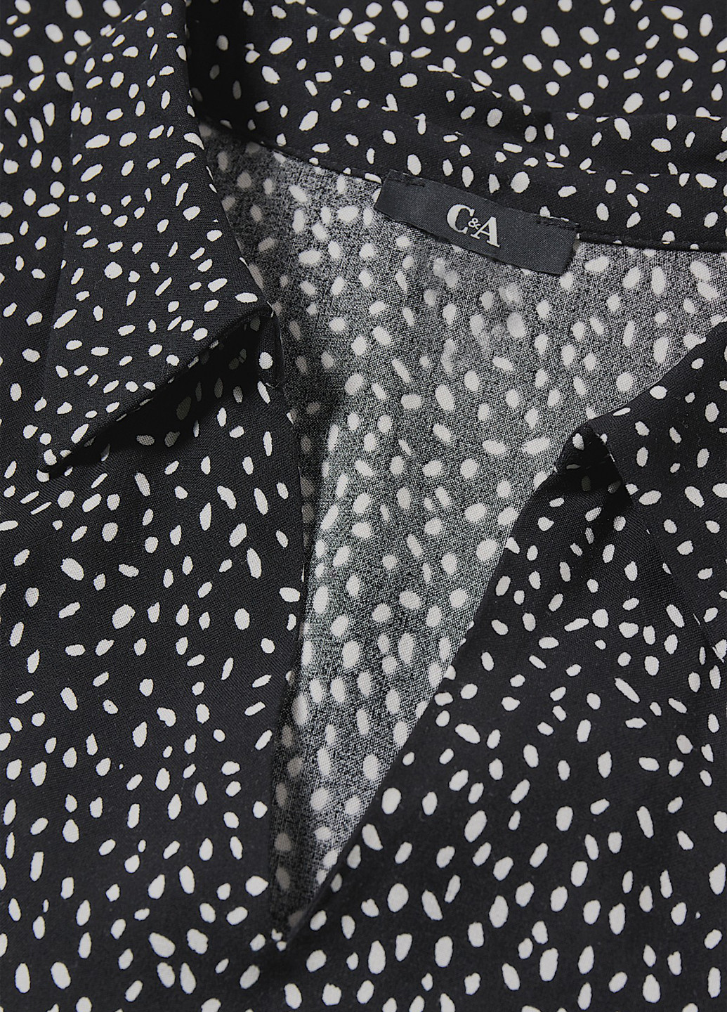 Черно-белое кэжуал платье а-силуэт C&A в горошек