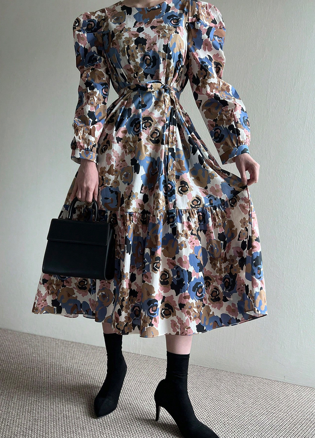 Молочное праздничный, деловое, кэжуал платье а-силуэт SHEIN с цветочным принтом