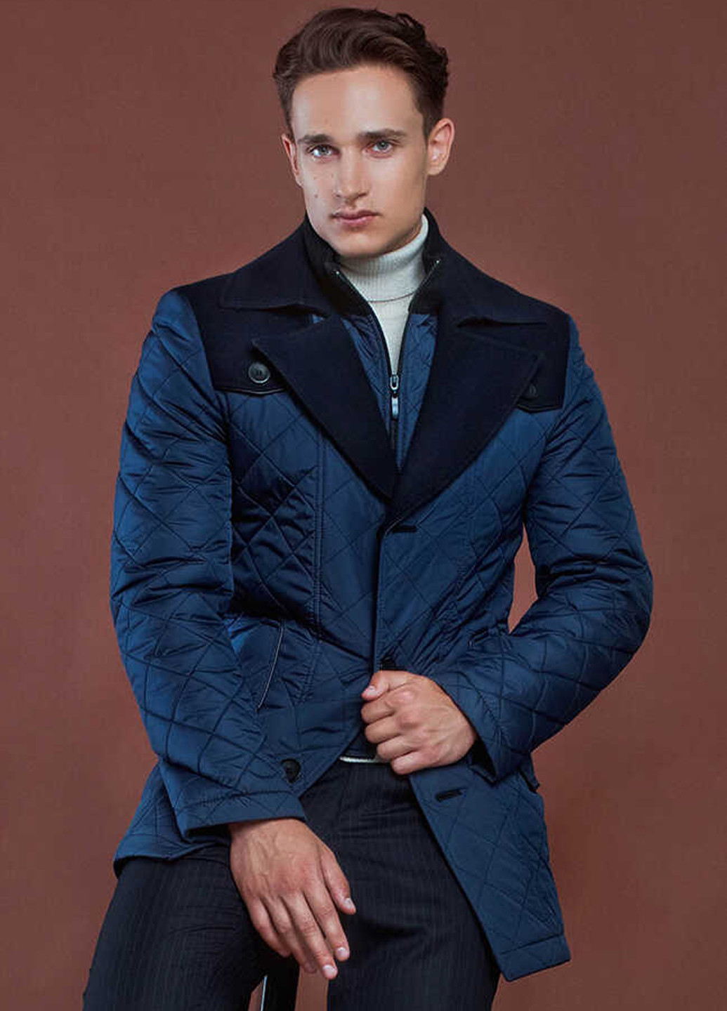 Темно-синяя демисезонная куртка куртка-пиджак Sun's House