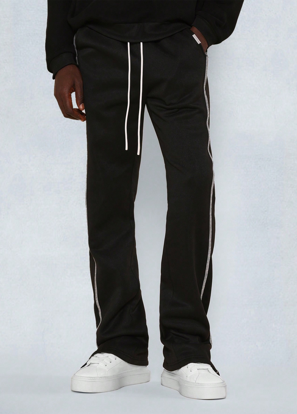 Черные спортивные, кэжуал демисезонные прямые брюки SHEIN