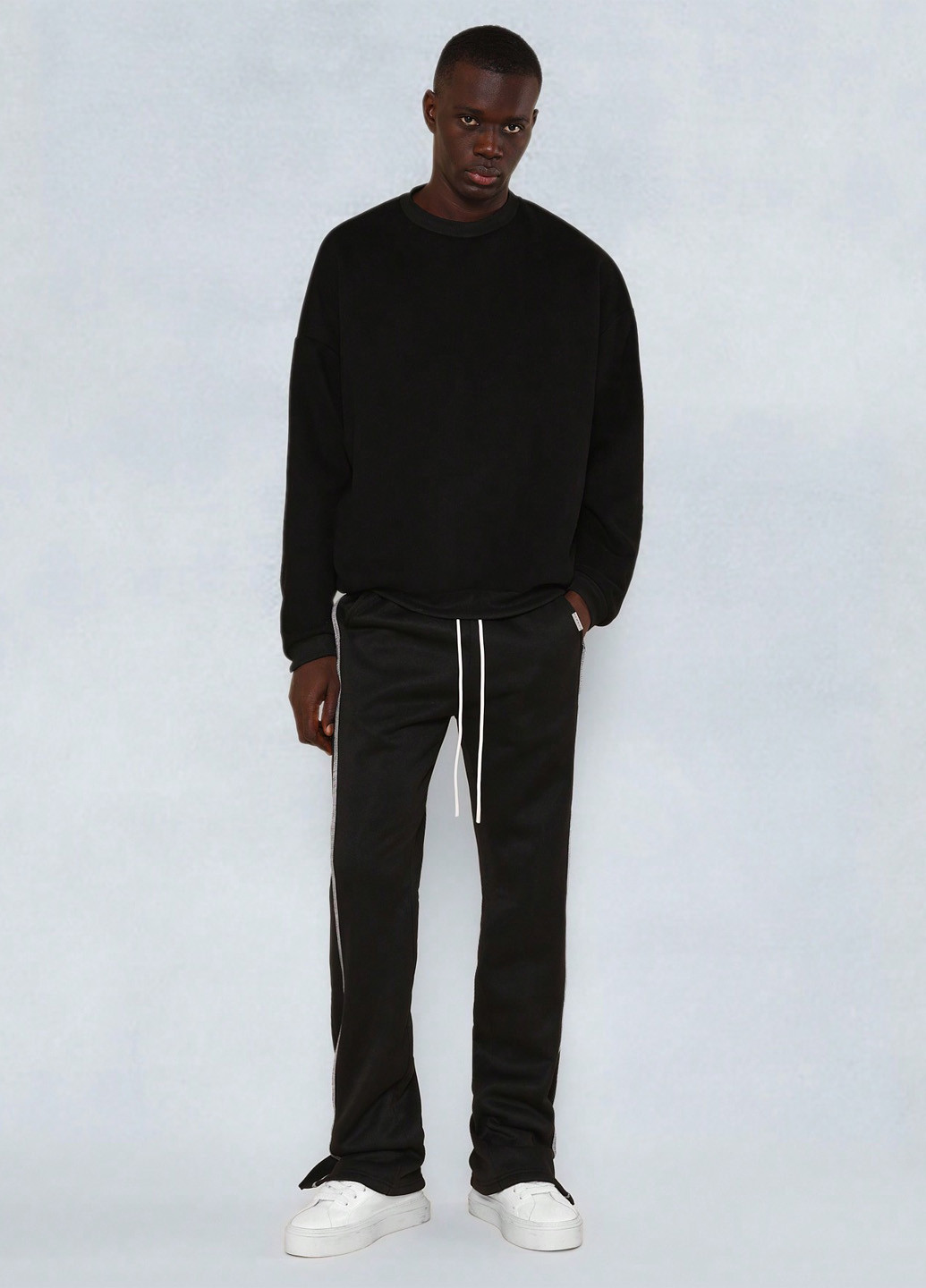 Черные спортивные, кэжуал демисезонные прямые брюки SHEIN