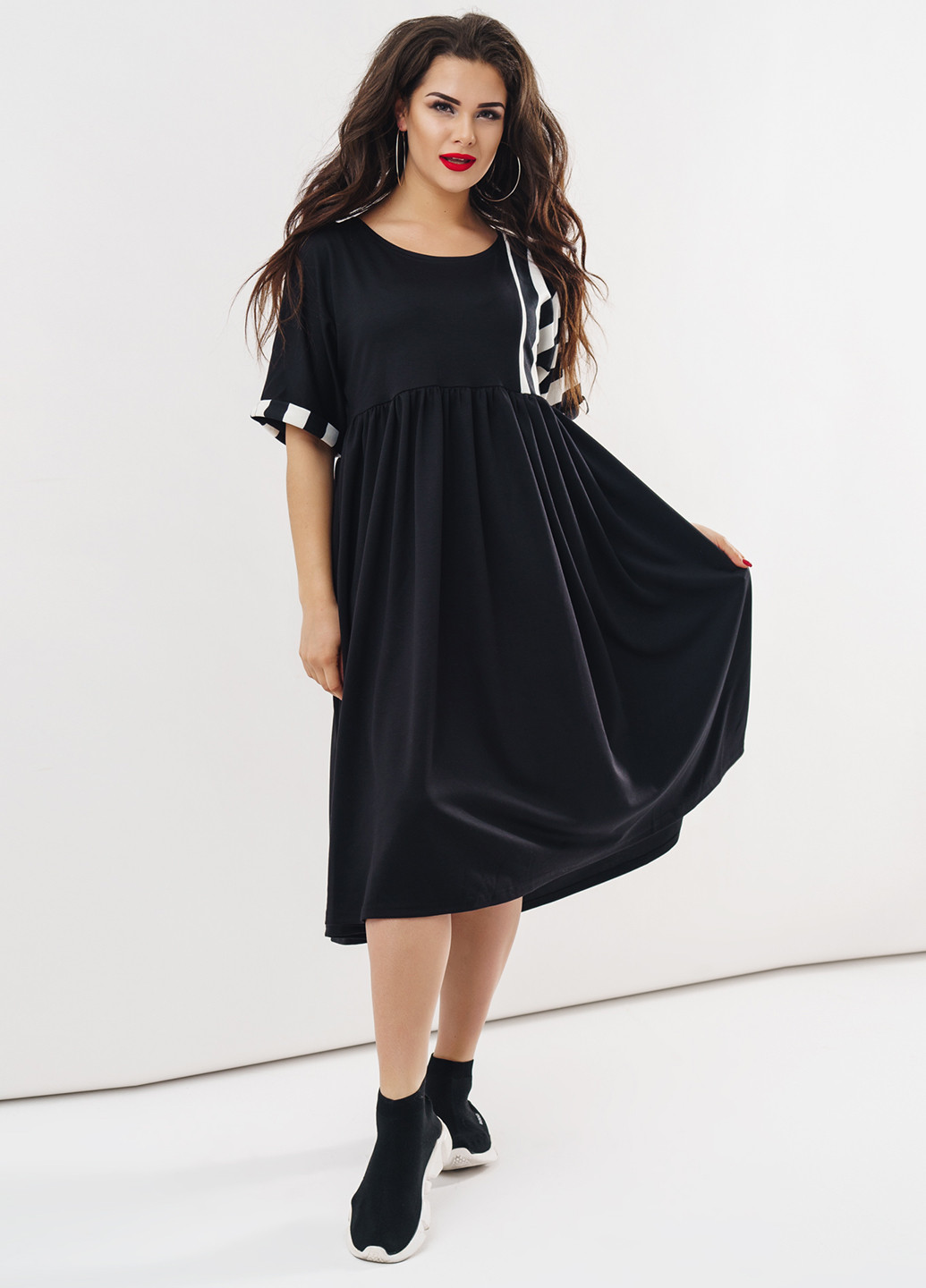 Чорна кежуал платье New Style в смужку