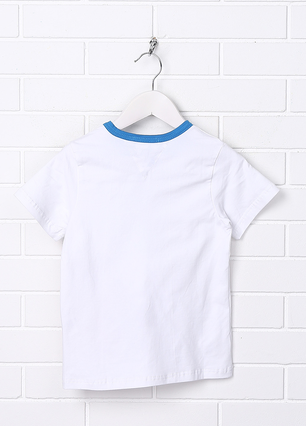 Белая летняя футболка с коротким рукавом Flash
