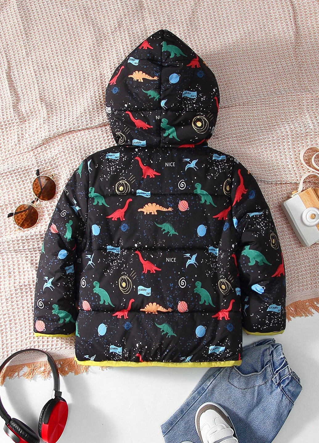 Чорна демісезонна куртка SHEIN